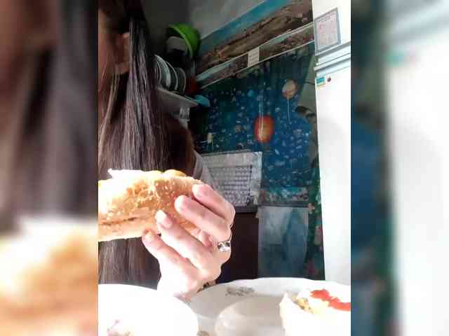 EksaCake webcam