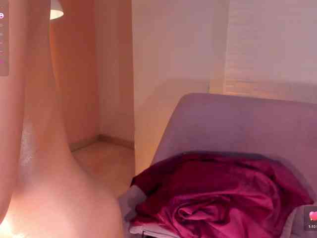 VictoriaMilan webcam