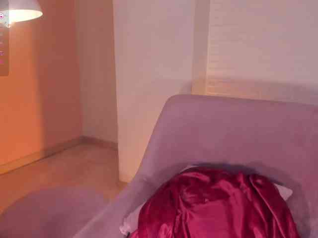 VictoriaMilan webcam