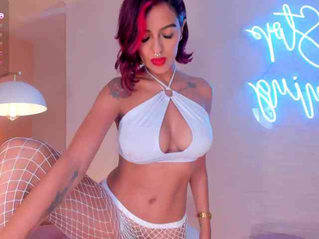 VictoriaMilan webcam