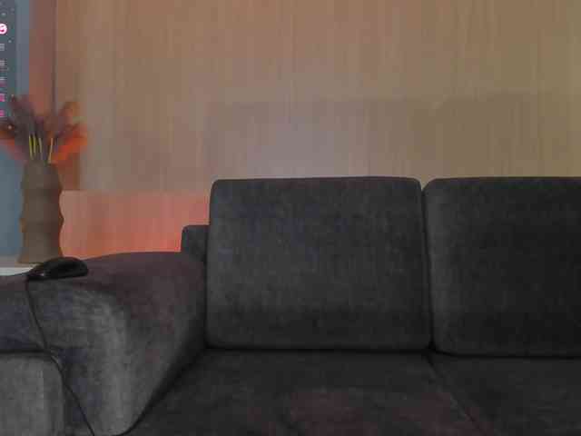 VictoriaMilan webcam