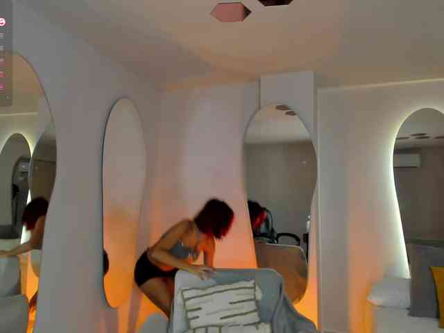 VictoriaMilan webcam