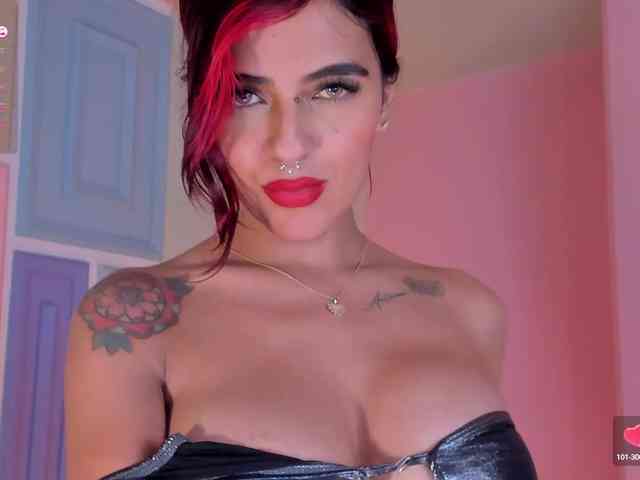 VictoriaMilan webcam