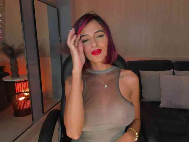 VictoriaMilan webcam
