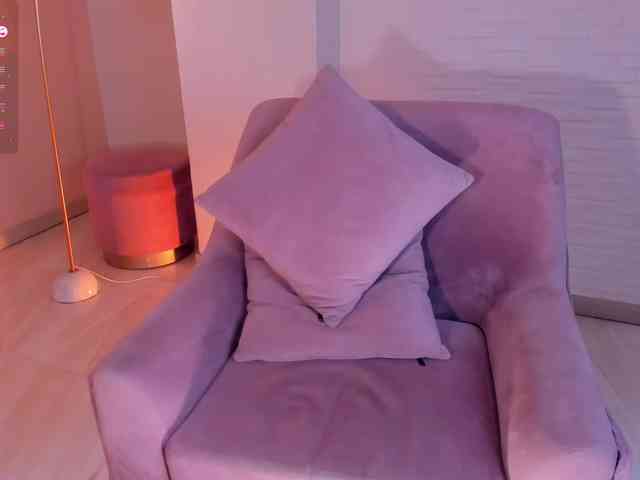 VictoriaMilan webcam