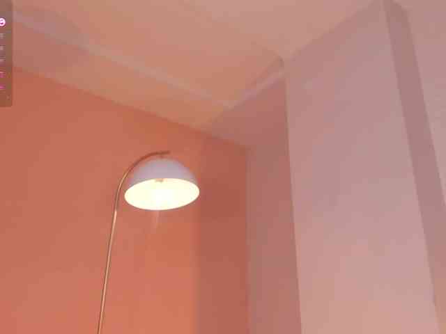 VictoriaMilan webcam