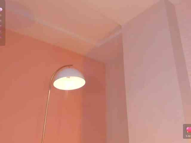 VictoriaMilan webcam