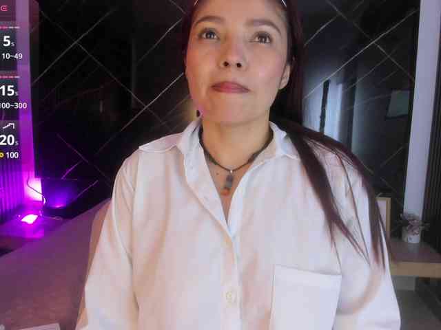 SofiaWalke webcam