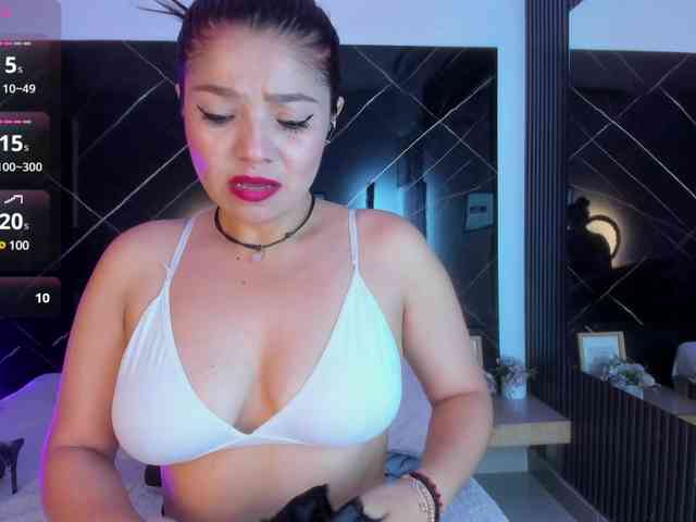 SofiaWalke webcam
