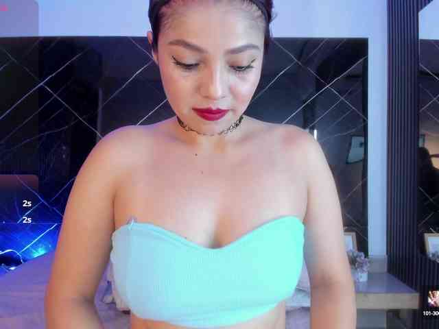 SofiaWalke webcam