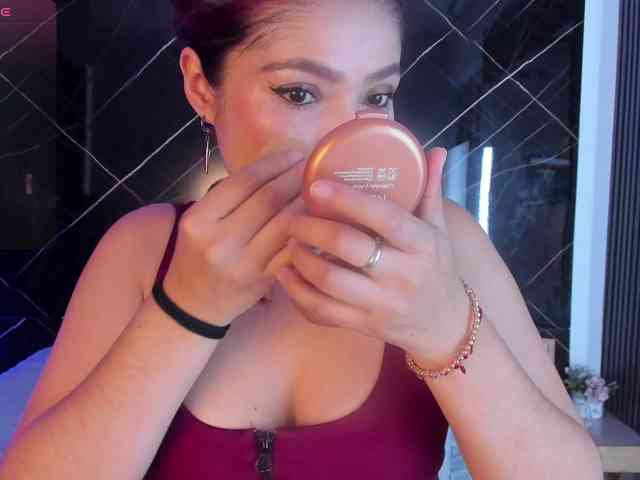 SofiaWalke webcam