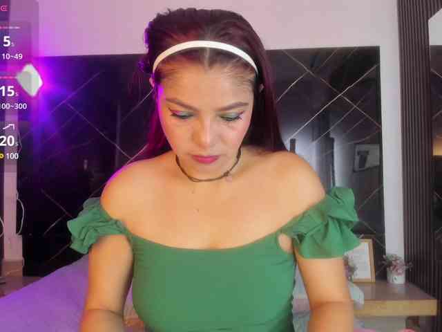 SofiaWalke webcam