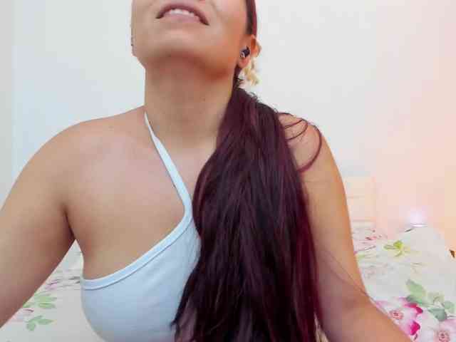 SofiaWalke webcam