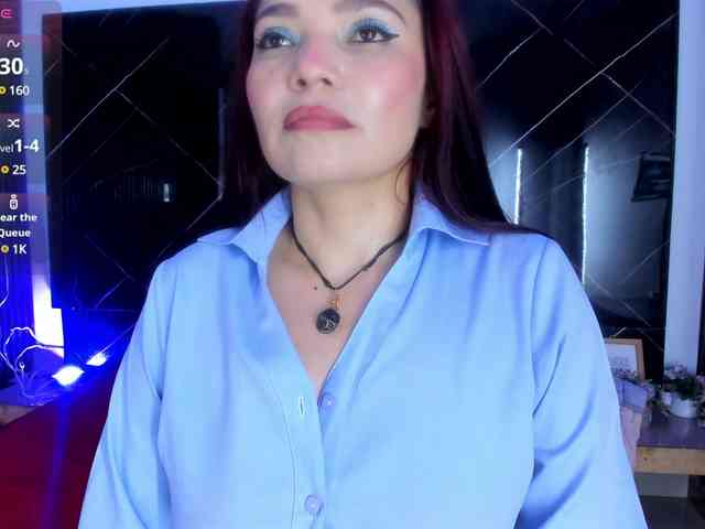 SofiaWalke webcam