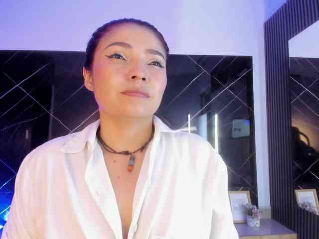 SofiaWalke webcam
