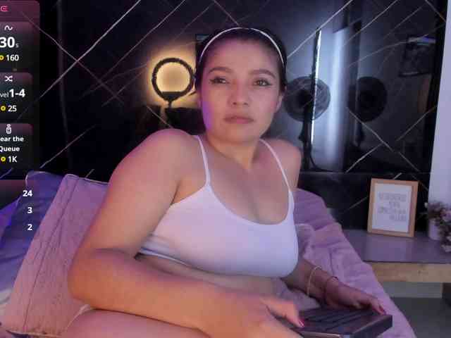 SofiaWalke webcam