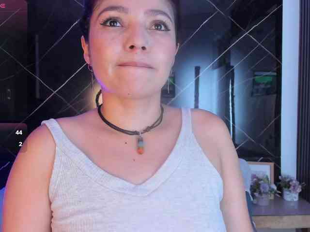 SofiaWalke webcam