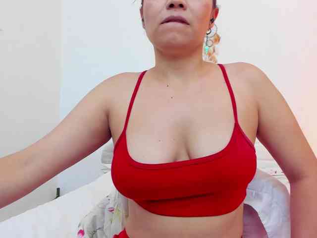 SofiaWalke webcam