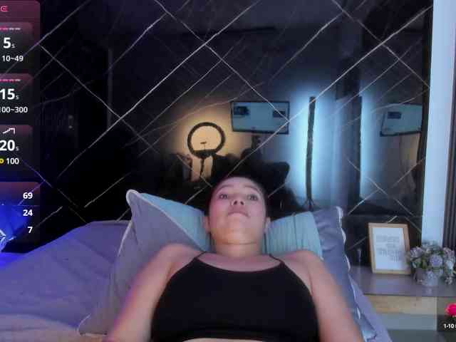 SofiaWalke webcam