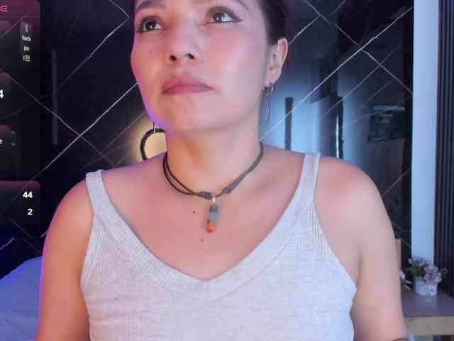 SofiaWalke webcam