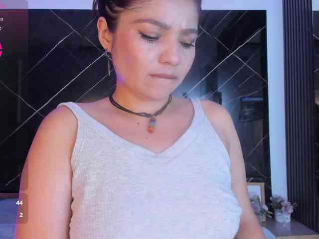 SofiaWalke webcam