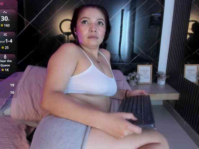 SofiaWalke webcam
