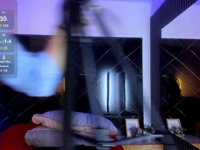SofiaWalke webcam