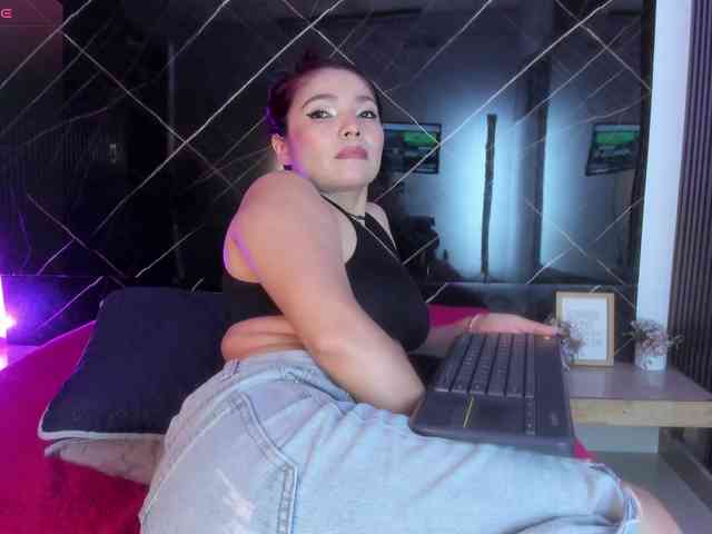SofiaWalke webcam