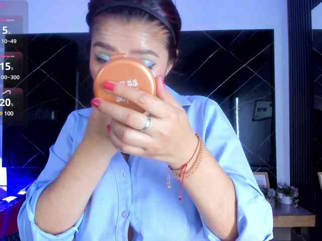 SofiaWalke webcam