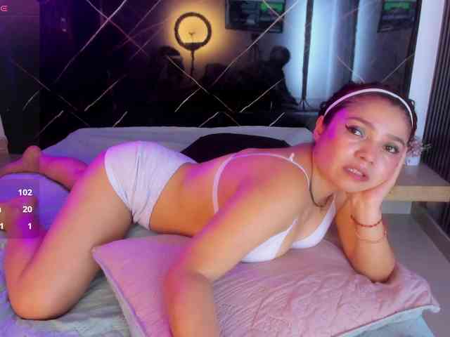 real web cam show SofiaWalke