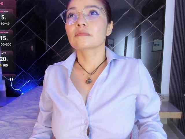 SofiaWalke webcam