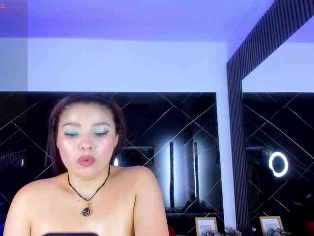 SofiaWalke webcam