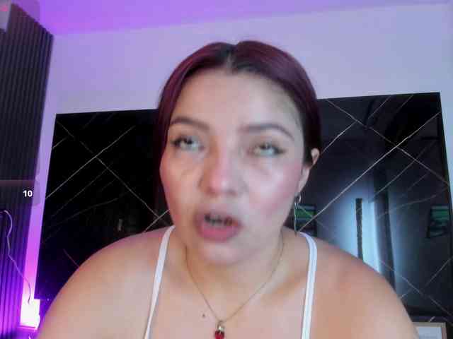 SofiaWalke webcam