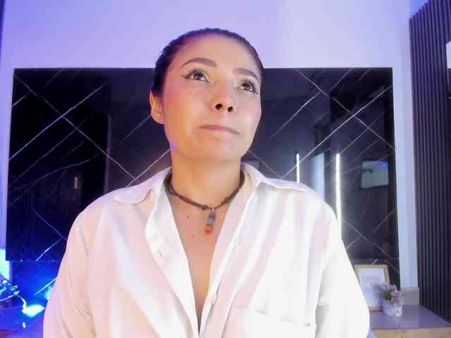 SofiaWalke webcam