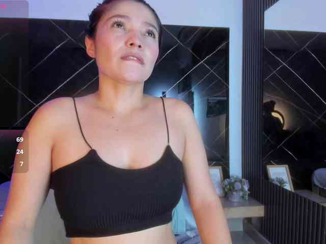 SofiaWalke webcam