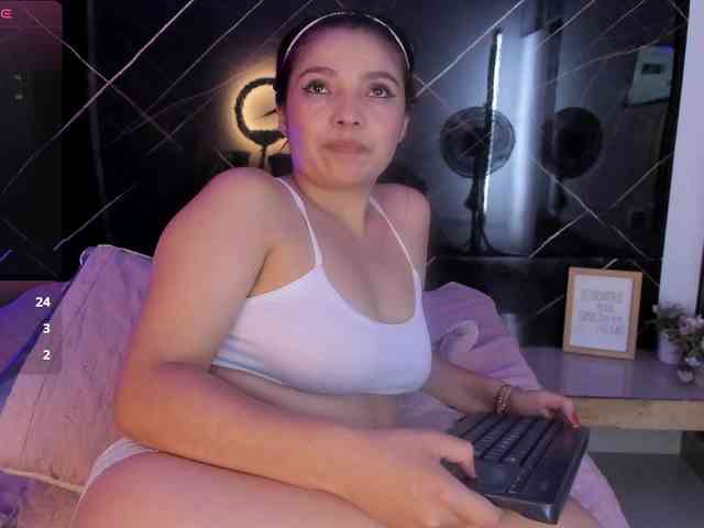SofiaWalke webcam