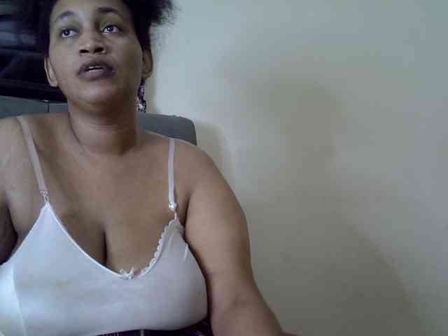 Sweetbebz webcam