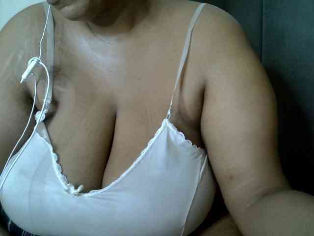 Sweetbebz webcam