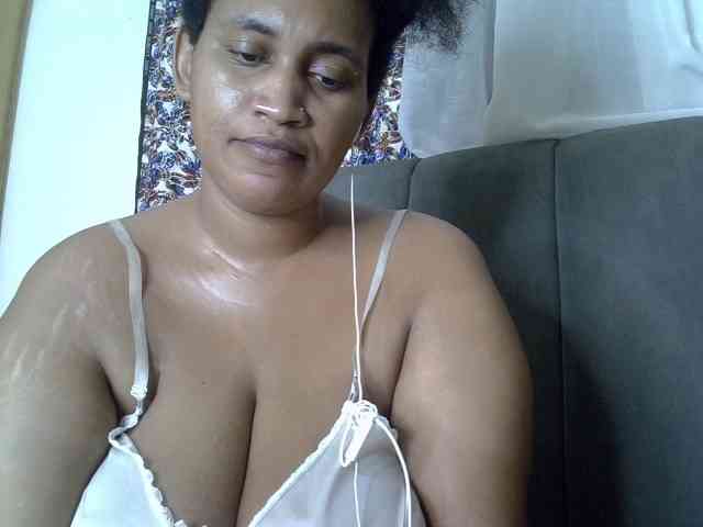 Sweetbebz webcam