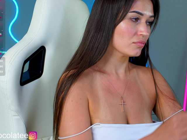  Adel-chocolatee chat room
