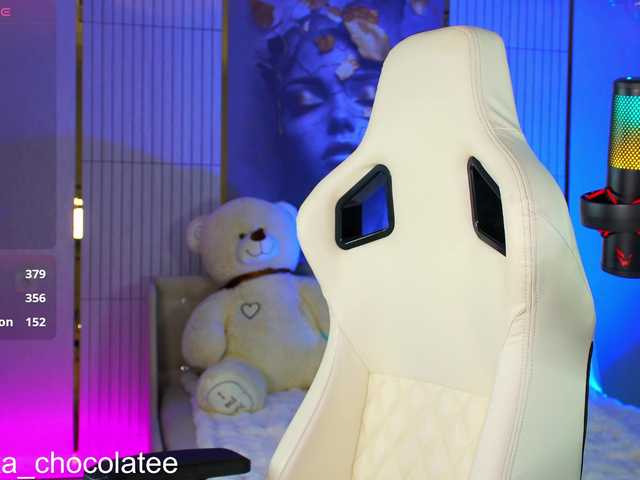 Adel-chocolatee's BongaCams show and profile