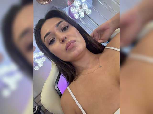 Adel-chocolatee from BongaCams is Freechat