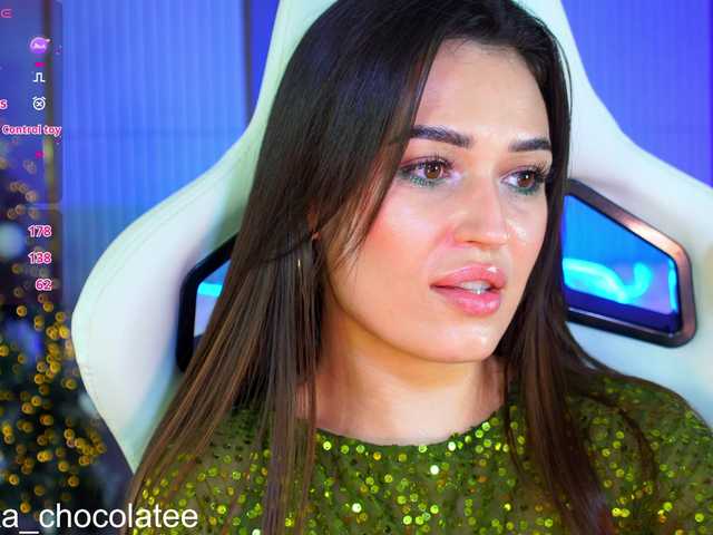 Adel-chocolatee's BongaCams show and profile