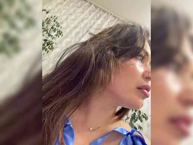 Anutka-chocolatee webcam