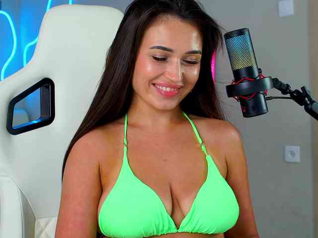 Alinka-chocolatee webcam