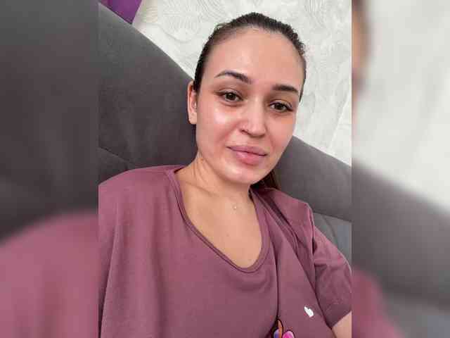 Anutka-chocolatee webcam