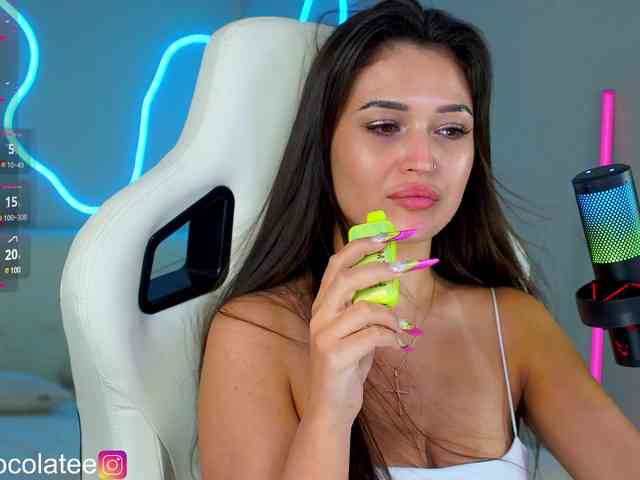 nude amateur webcam Adel-chocolatee