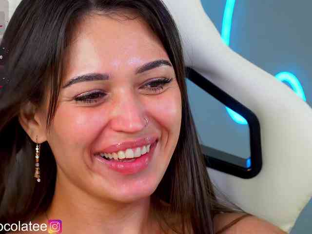 sexcam online Adel-chocolatee