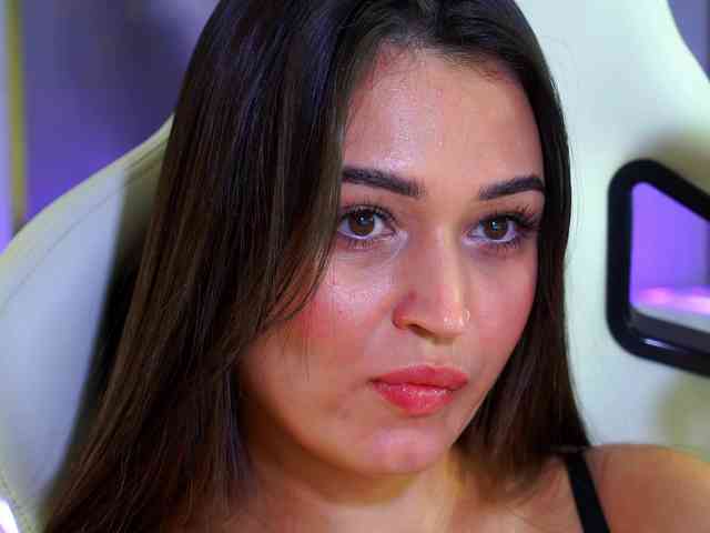 Anutka-chocolatee webcam