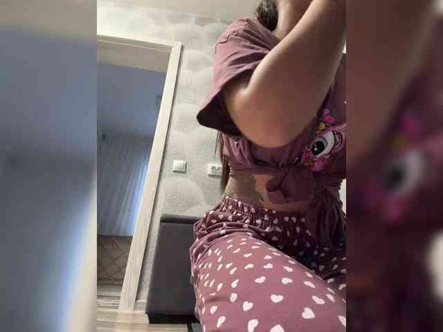 Anutka-chocolatee webcam